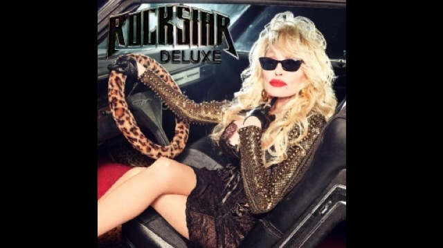 Dolly Parton Strikes Gold With Rockstar